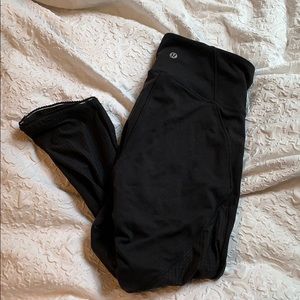 lululemon cropped leggings w mesh
